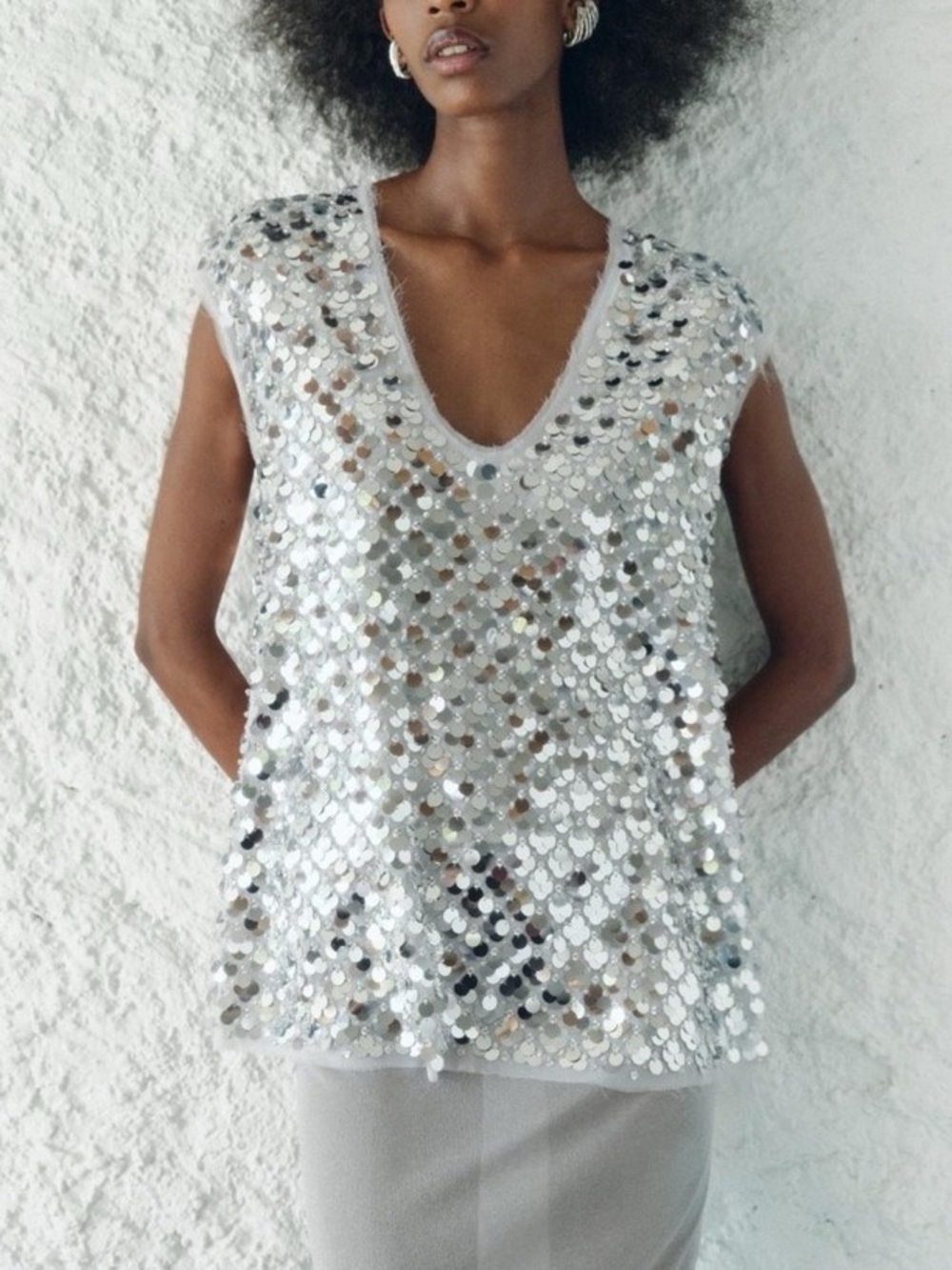 Zara Silver Sequin V-Neck Tank Top - Picture 2 of 10